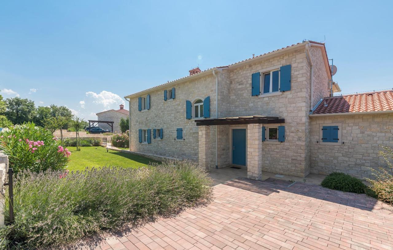 Villa Sterpazzi - Near Porec With Sea View, Private Jacuzzi, Sauna And Pool Visnjan Exterior photo