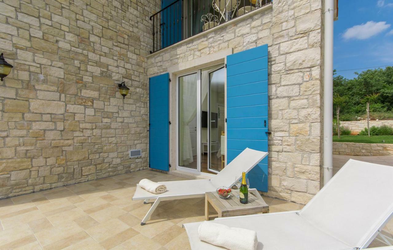 Villa Sterpazzi - Near Porec With Sea View, Private Jacuzzi, Sauna And Pool Visnjan Exterior photo